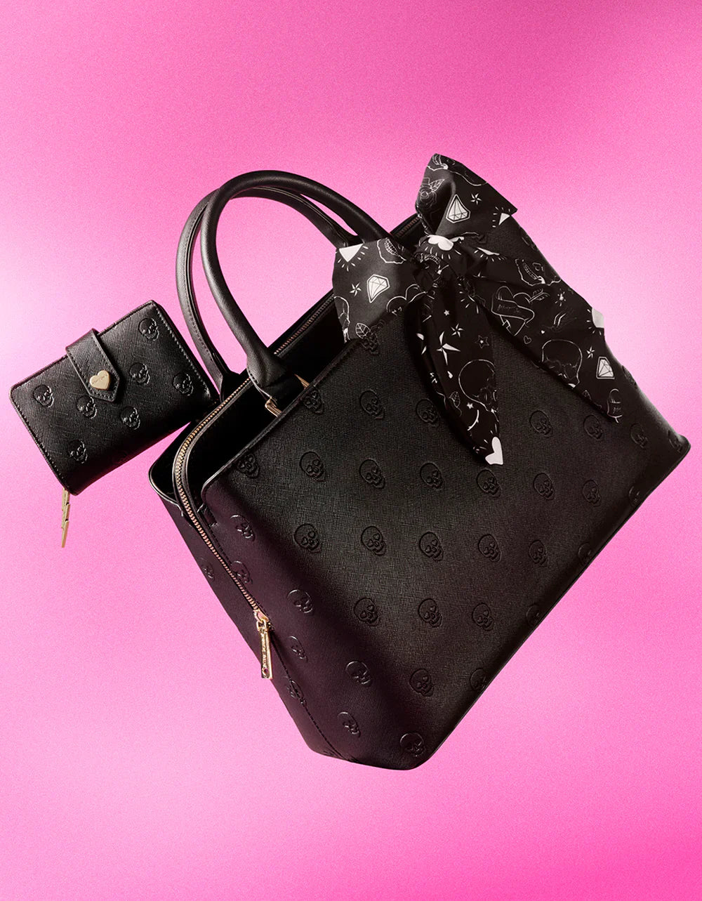 Betsey Johnson Skullicious Bifold Wallet Black