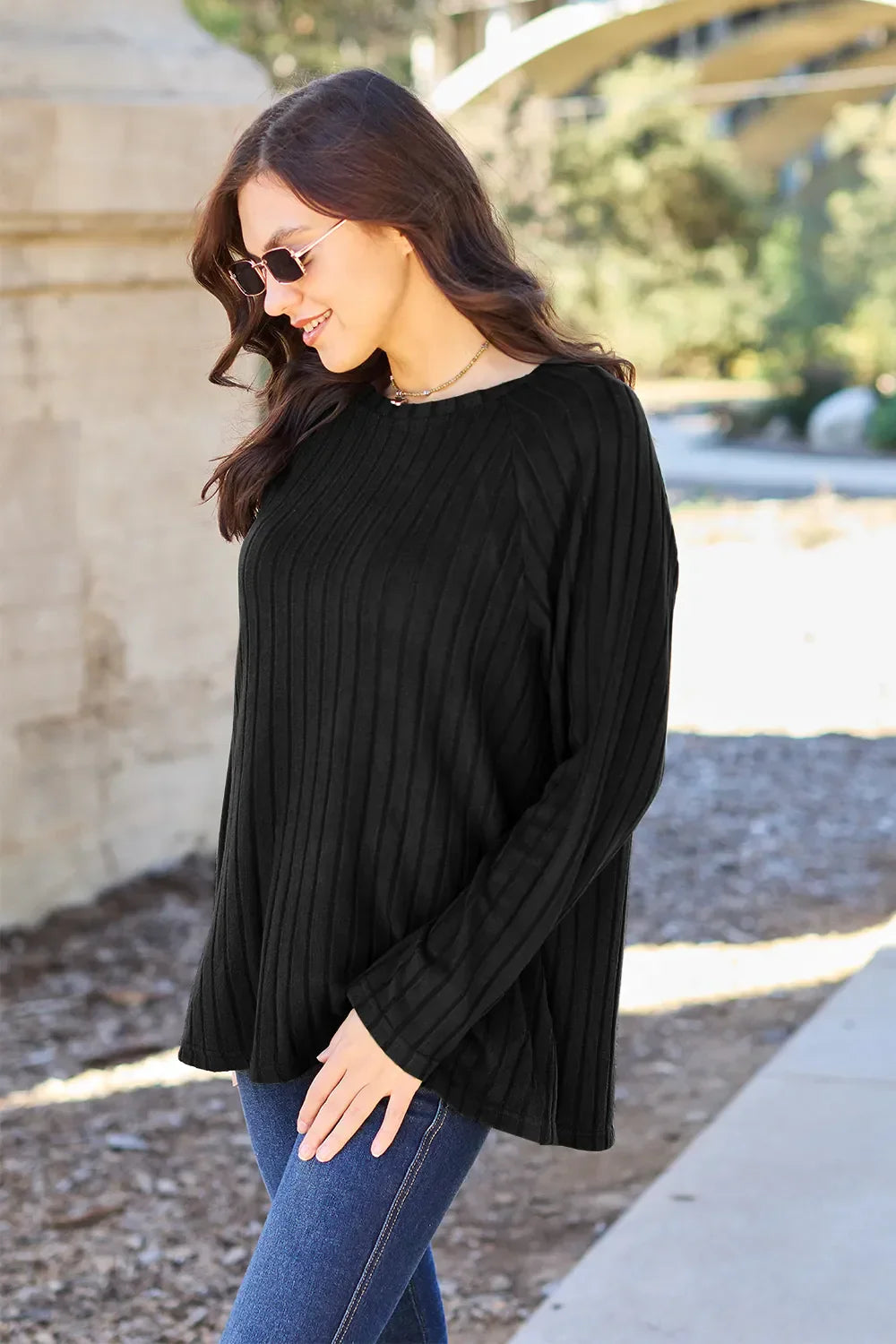 Basic Bae Ribbed Round Neck Long Sleeve Knit Top