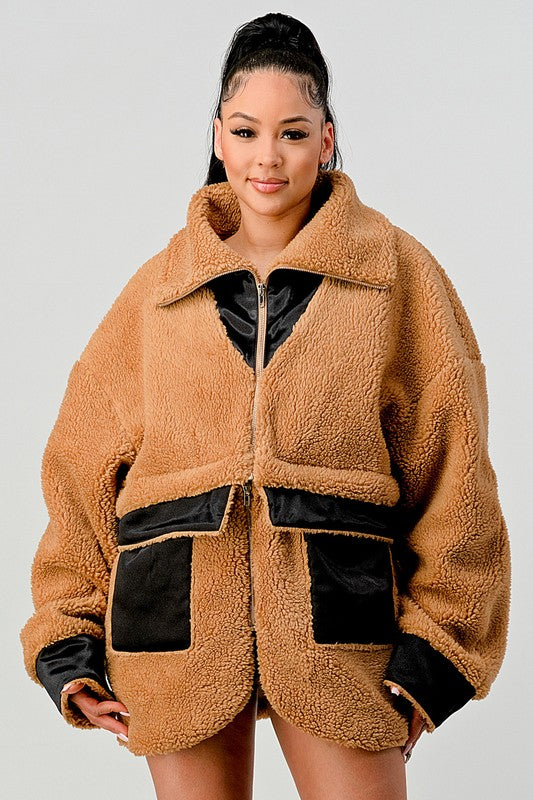 Athina Oversized Sherpa With Contrast Jacket