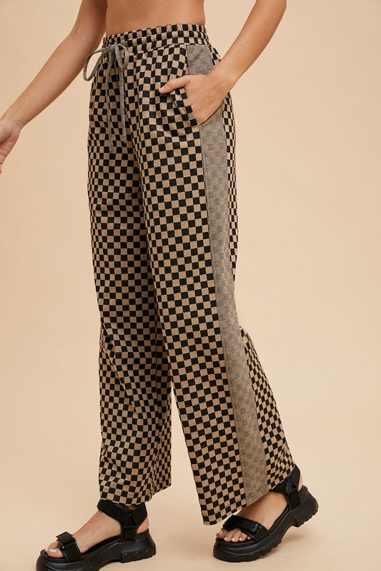 Annie Wear Drawstring Checkered Wide Leg Pants