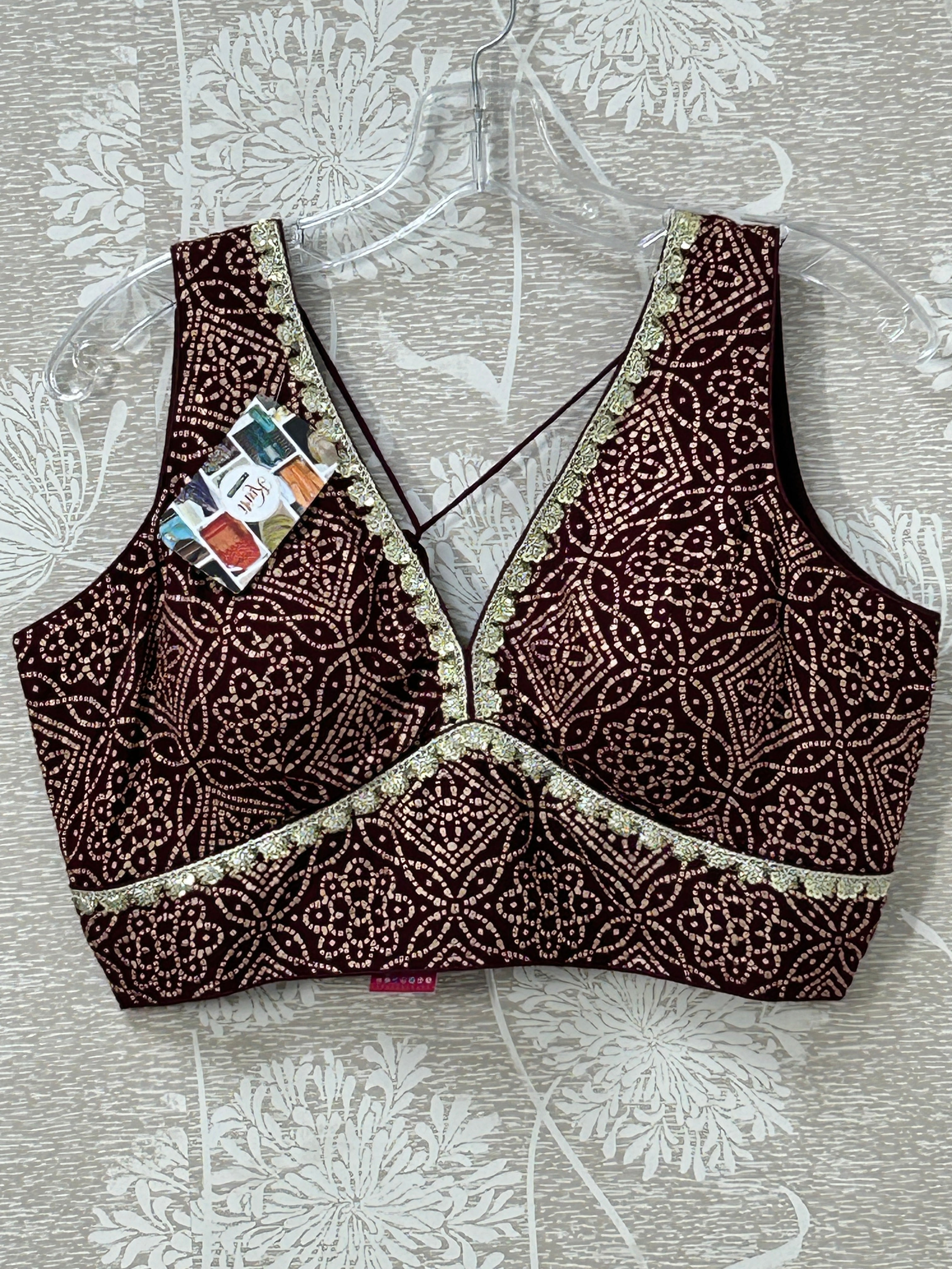 Bandhani print blouse : maroon