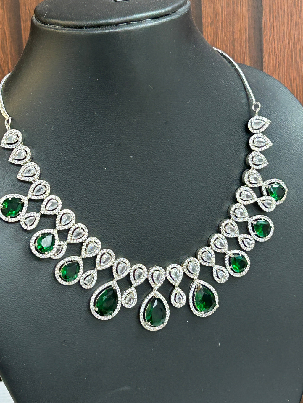 AD necklace set : green