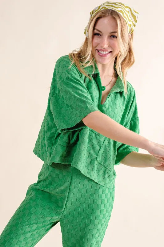 And The Why Brushed Texture Checker Board Pattern Casual Top in Green