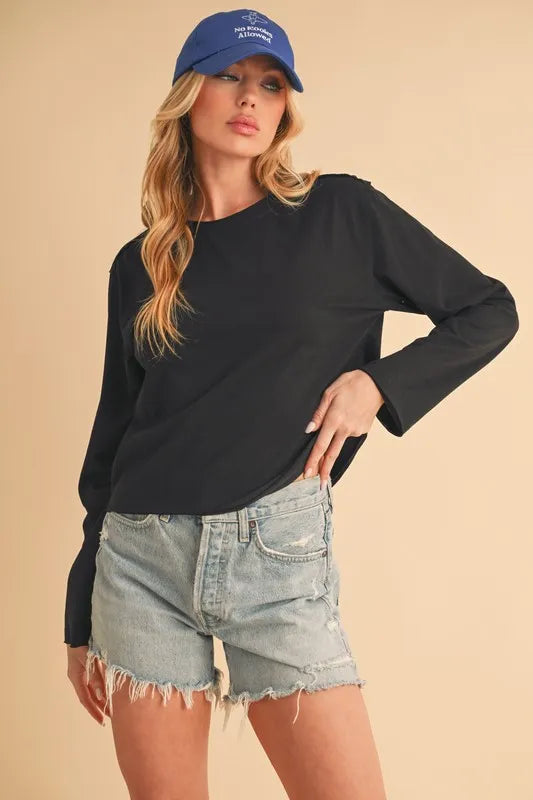 Aemi+Co Round Neck Long Sleeve T-Shirt