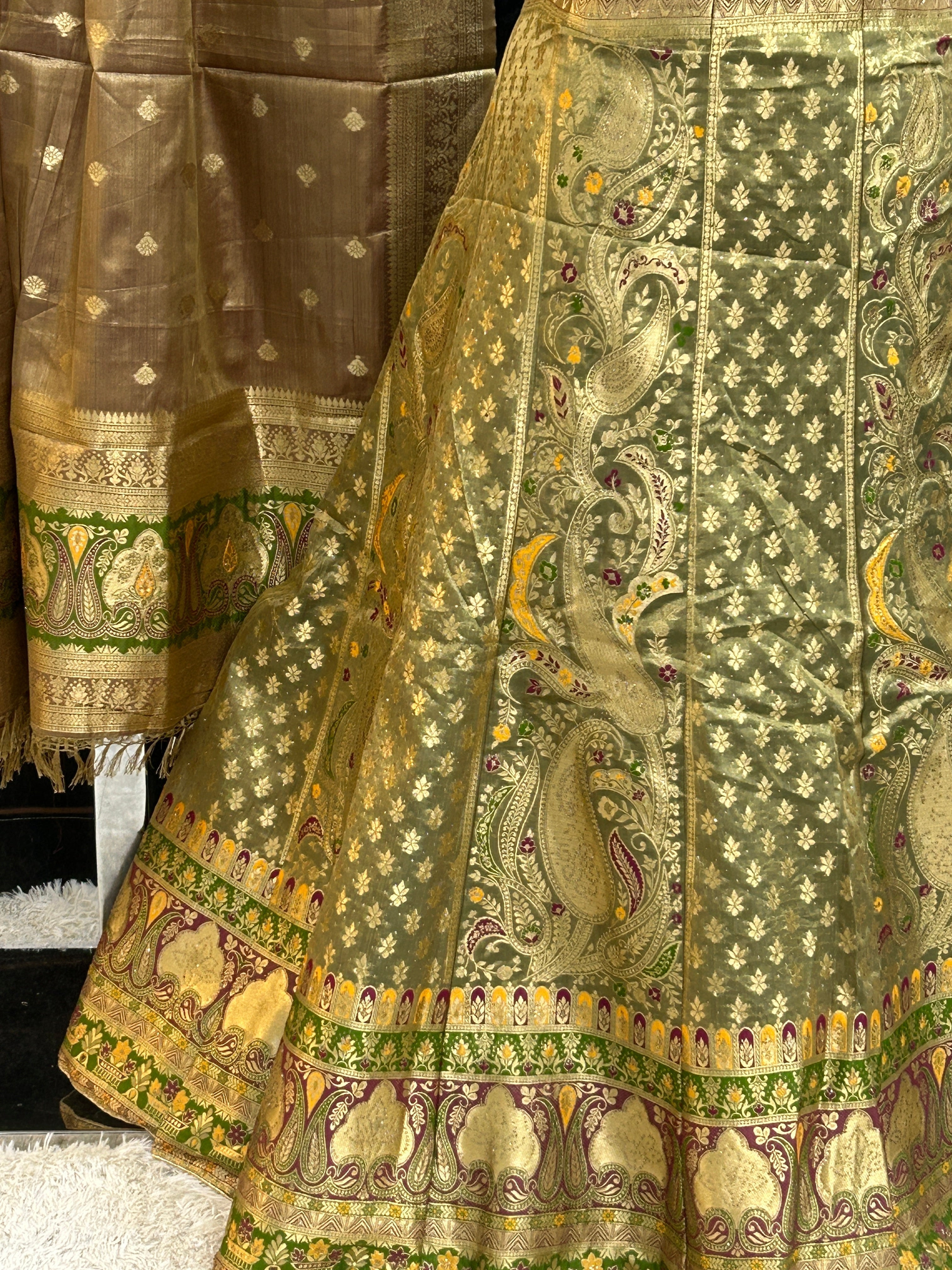 Banarasi lehenga