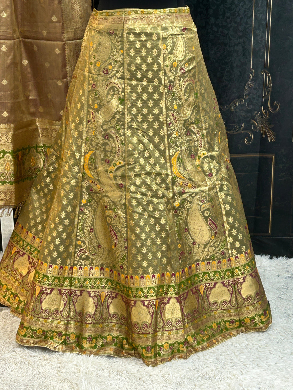 Banarasi lehenga