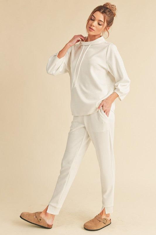 Aemi + Co Elastic Waist Joggers with Pockets