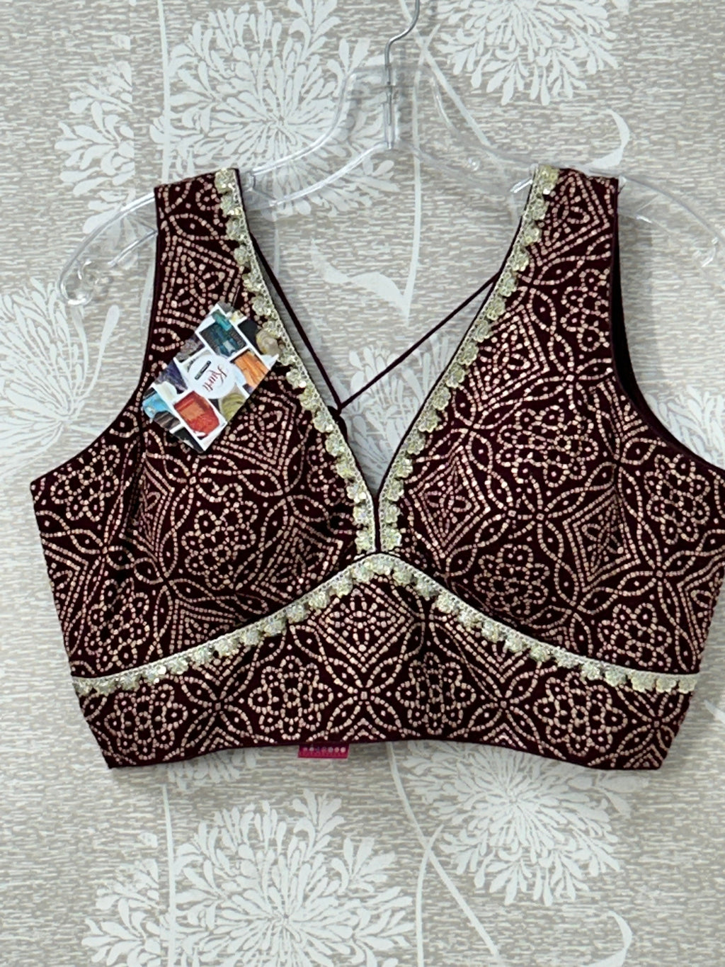 Bandhani print blouse : maroon