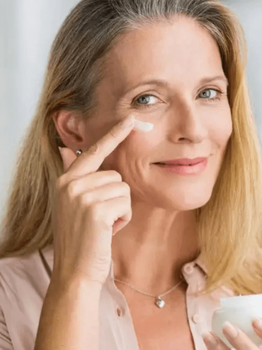 Age-Defying Essentials Pack - Manhattan Premium Opulence Edition