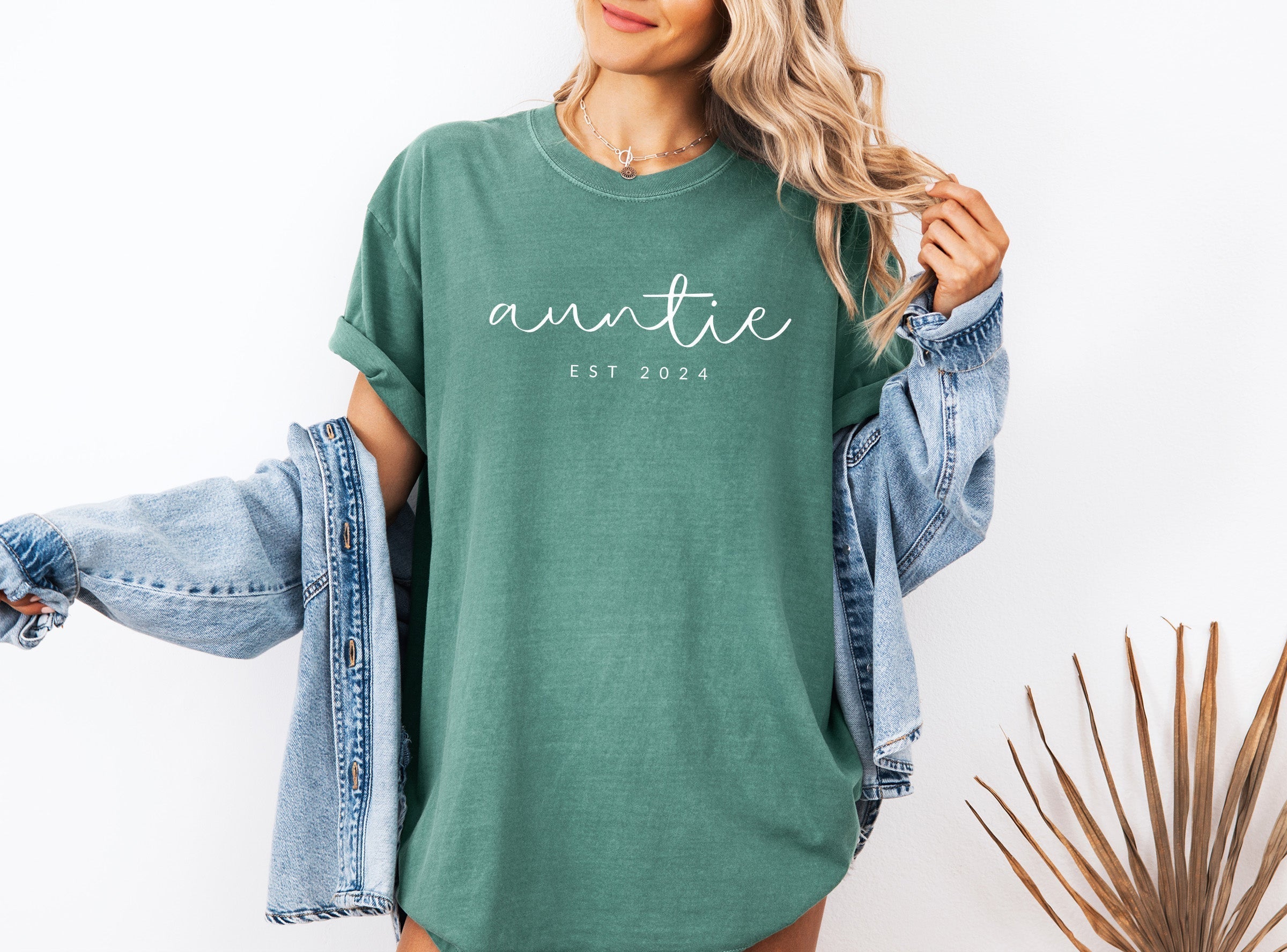 Auntie Personalized Est Year Comfort Colors Graphic Tees (Cursive)