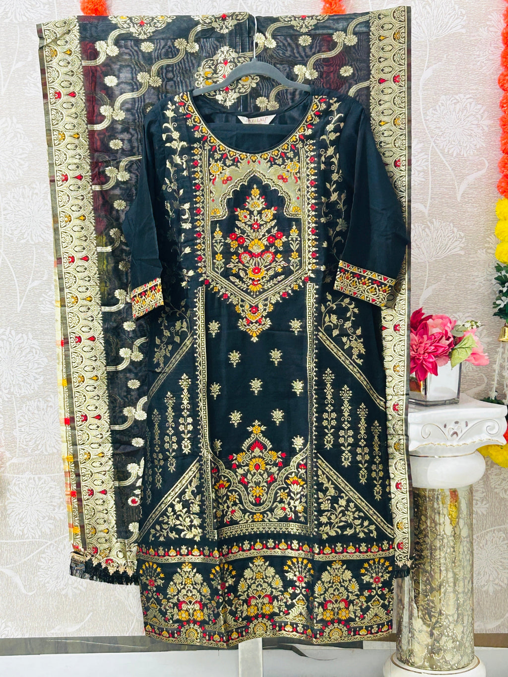 Banarasi kurti set