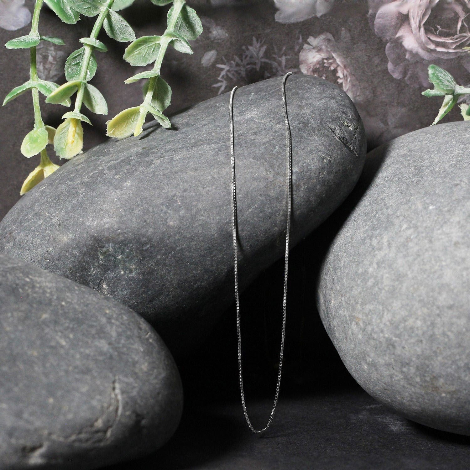 14k White Gold Classic Box Chain (0.60 mm)