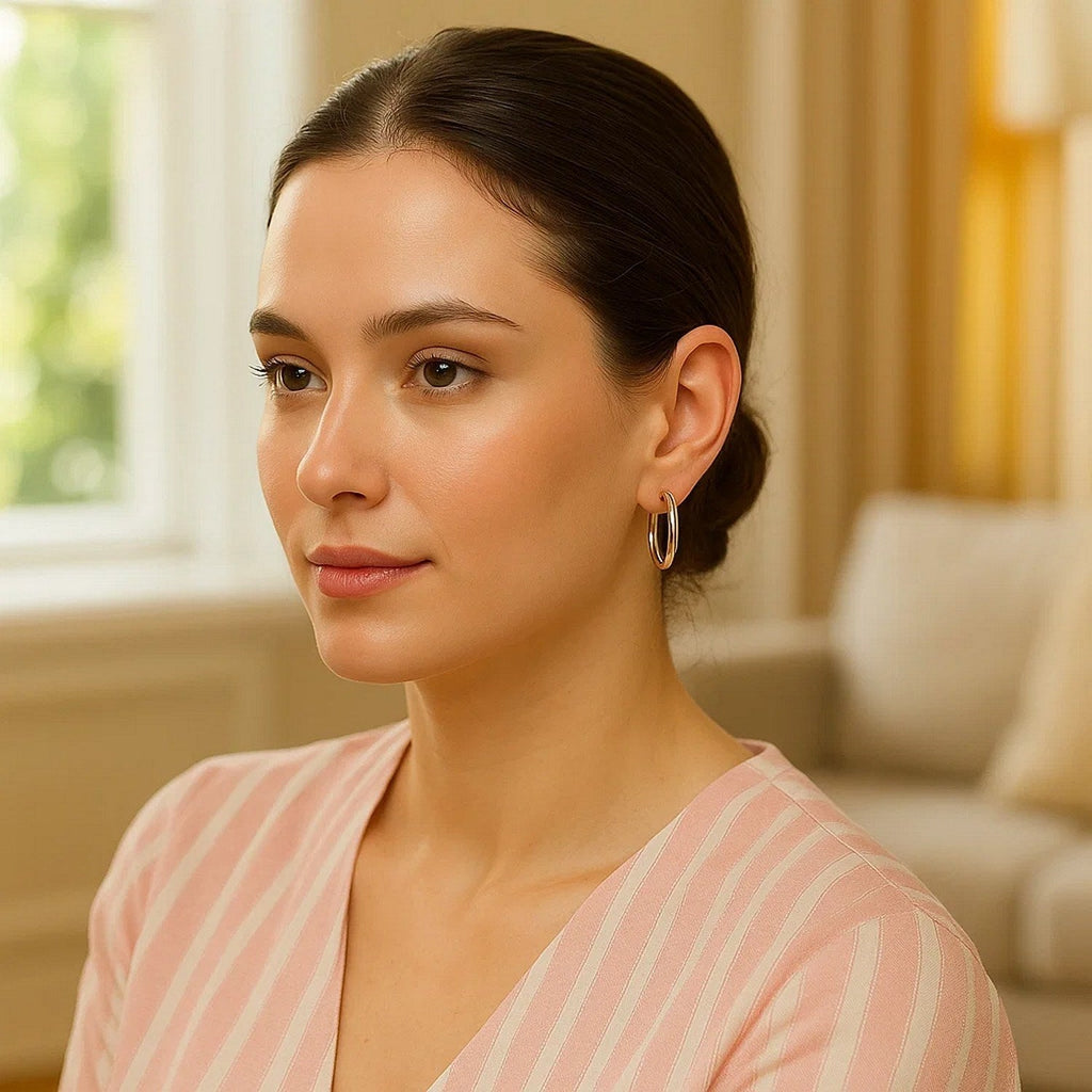 14k White Gold Polished Hoop Earrings (3x20mm)