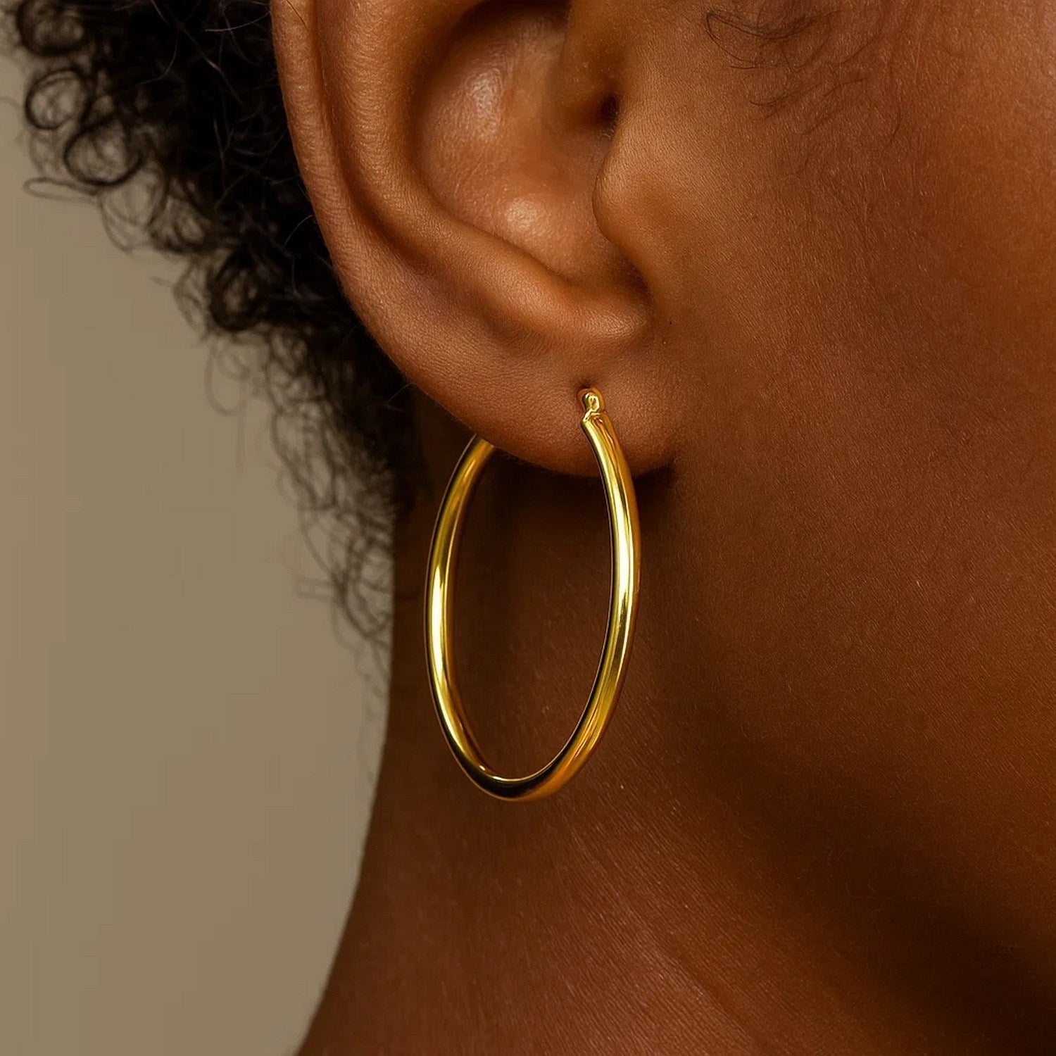 14k Yellow Gold Polished Hoop Earrings (3x40mm)