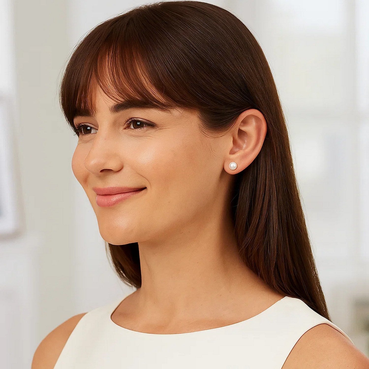 14k Yellow Gold Freshwater Cultured White Pearl Stud Earrings (8mm)