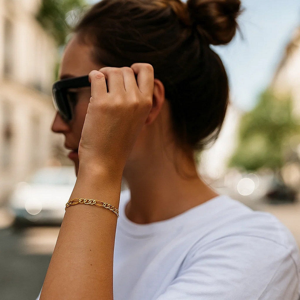 14k Yellow Gold Solid Figaro Bracelet (3.80 mm)