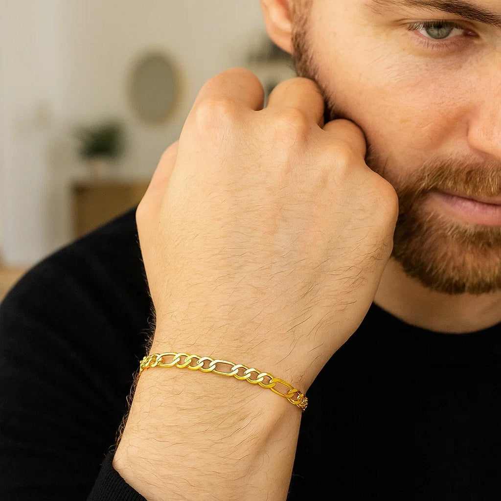 14k Yellow Gold Solid Figaro Bracelet (3.80 mm)