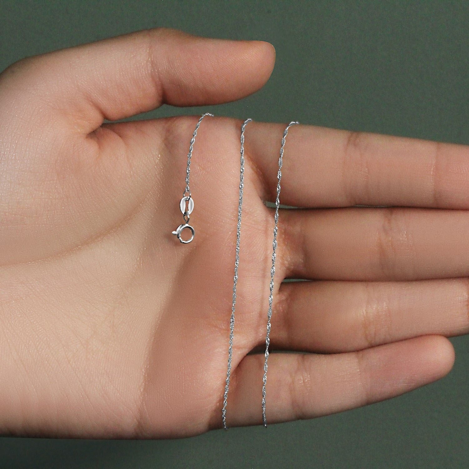 14k White Gold Singapore Chain 0.8mm (0.81 mm)