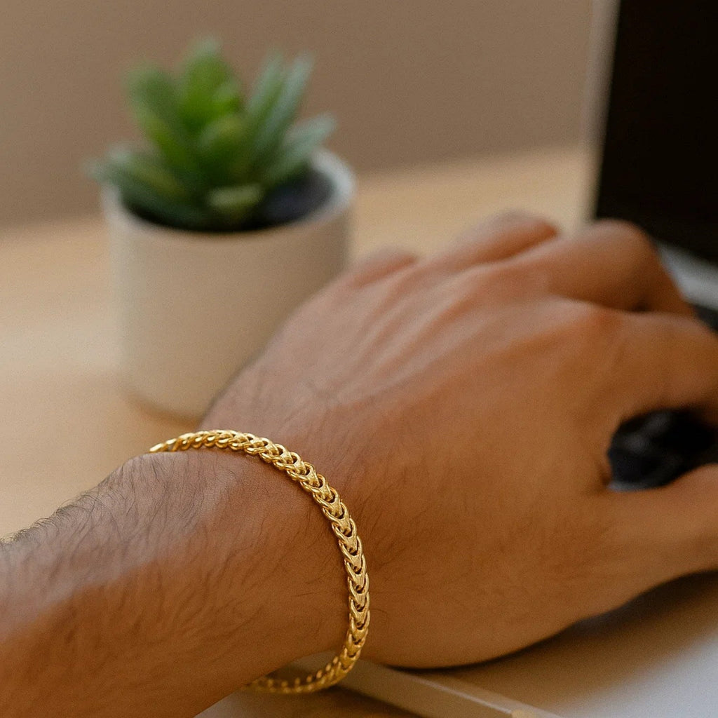 14k Yellow Gold Square Franco Bracelet  (4.40 mm)