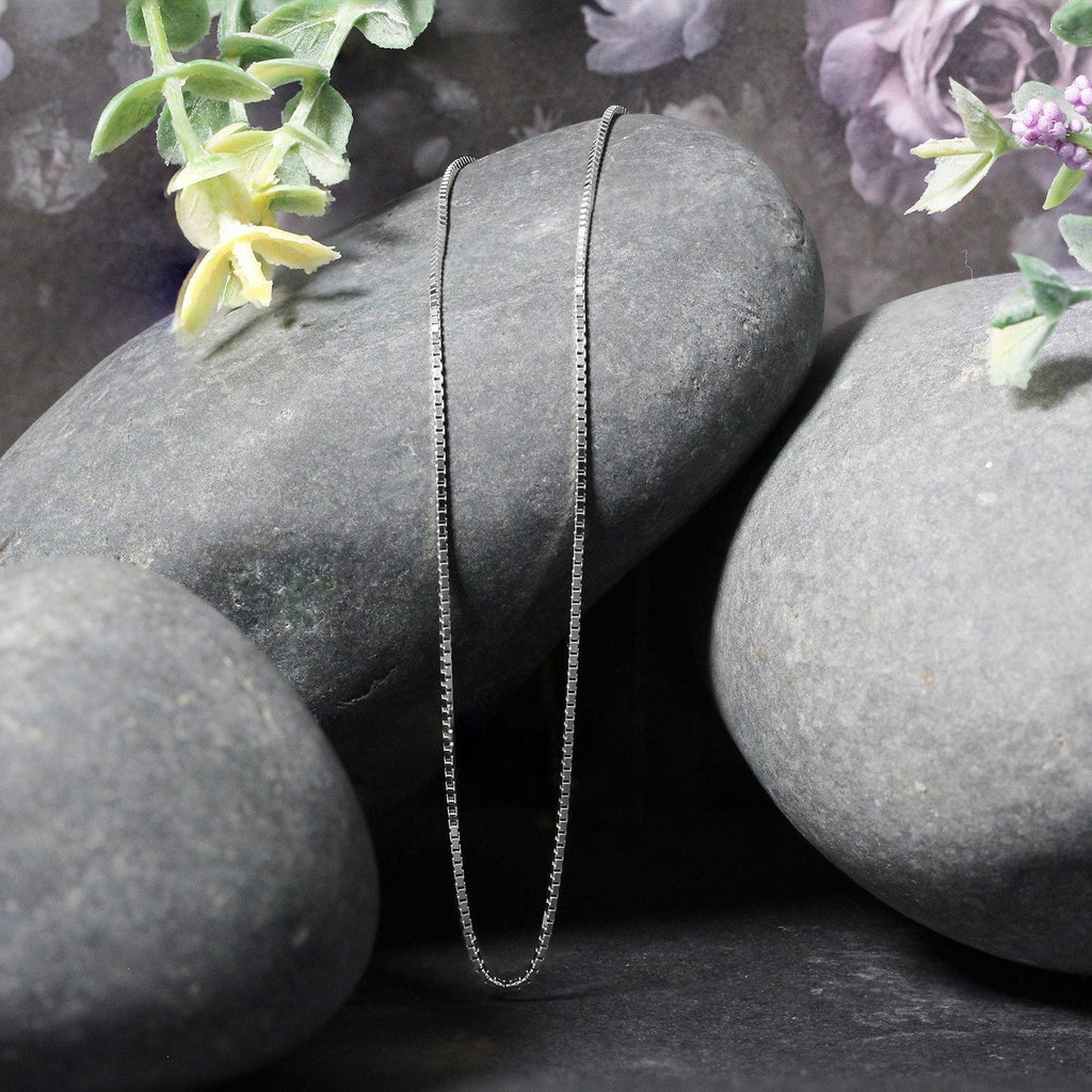 14k White Gold Classic Box Chain (0.85 mm)
