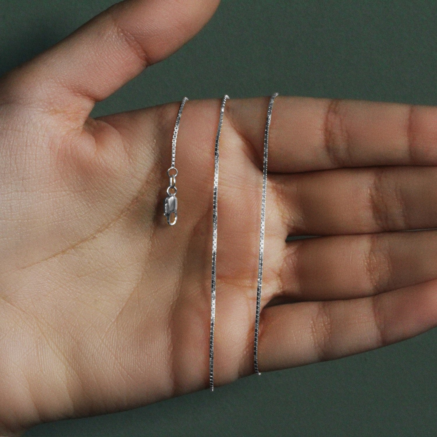 14k White Gold Classic Box Chain (0.85 mm)