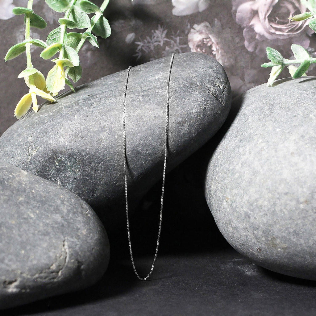 10k White Gold Classic Box Chain (0.45 mm)