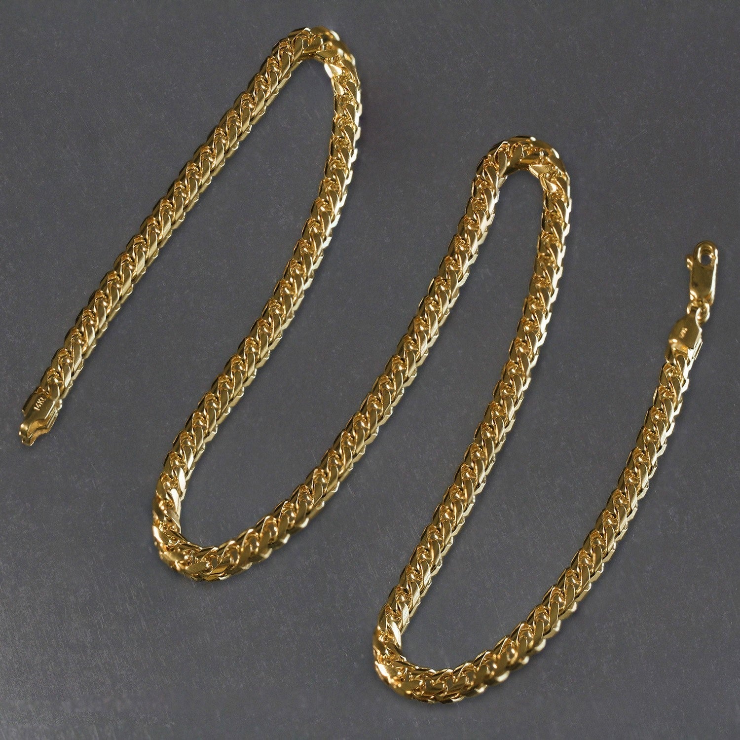 10k Yellow Gold Lite Figaro Chain (6.60 mm)