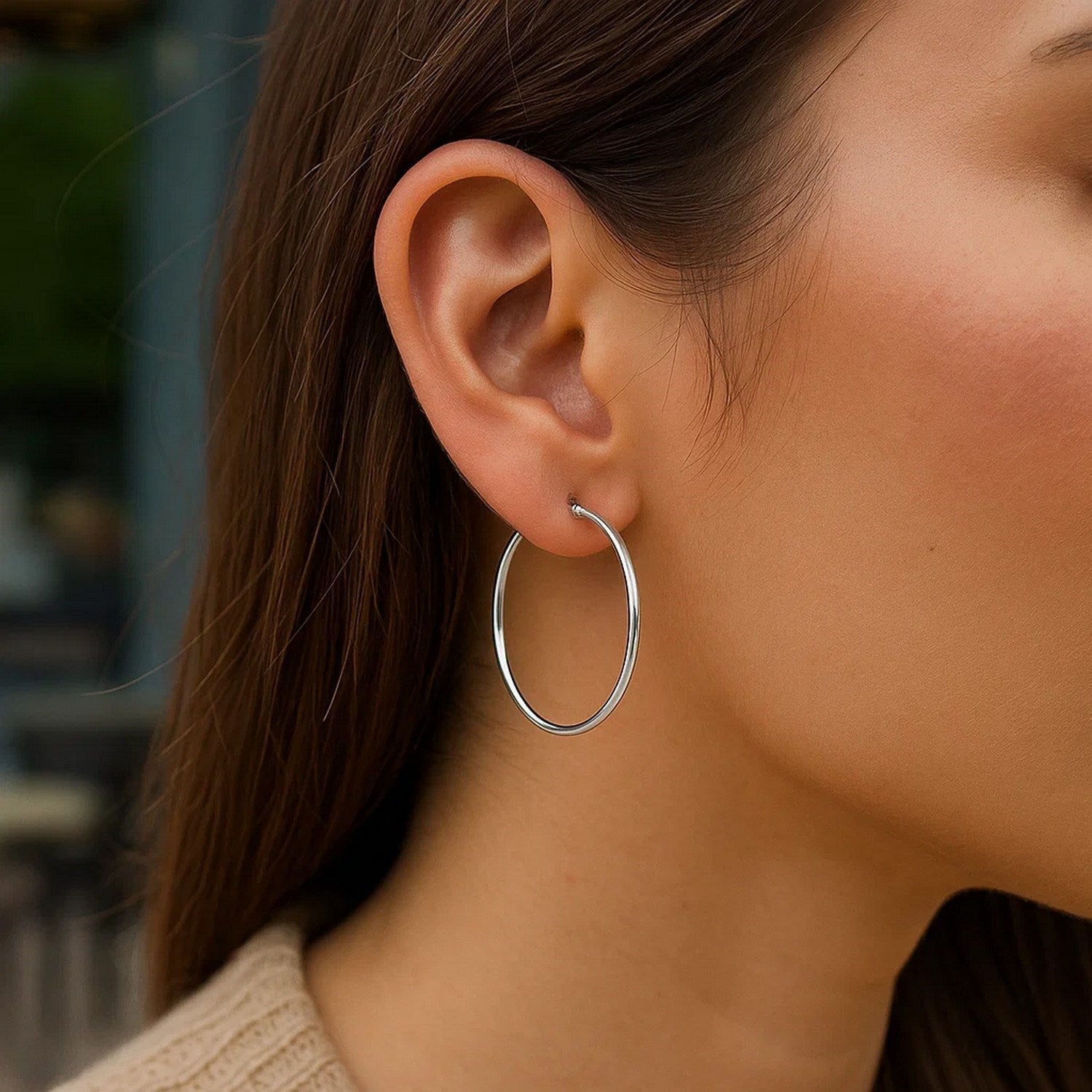 10k White Gold Polished Hoop Earrings (2x40 mm)