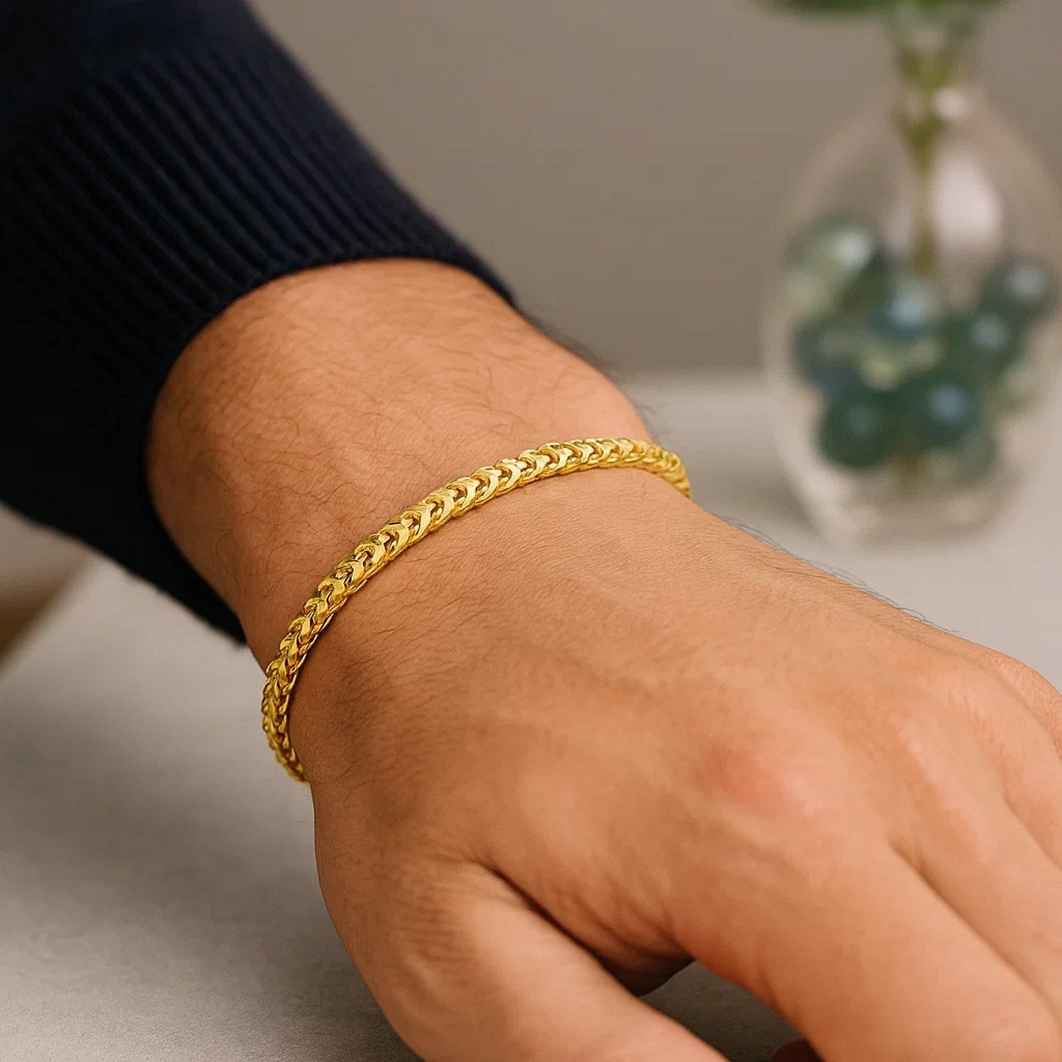 14k Yellow Gold Solid Diamond Cut Round Franco Bracelet (4.60 mm)