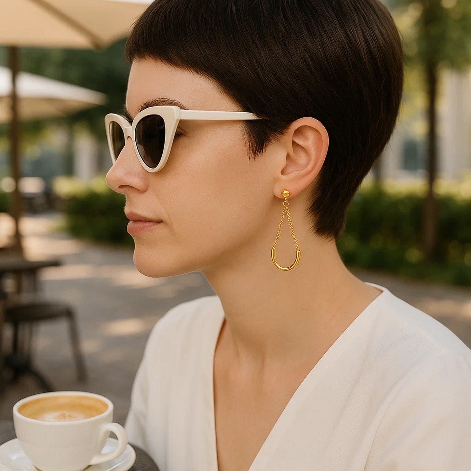 14k Yellow Gold Curved Chain Drop Earrings