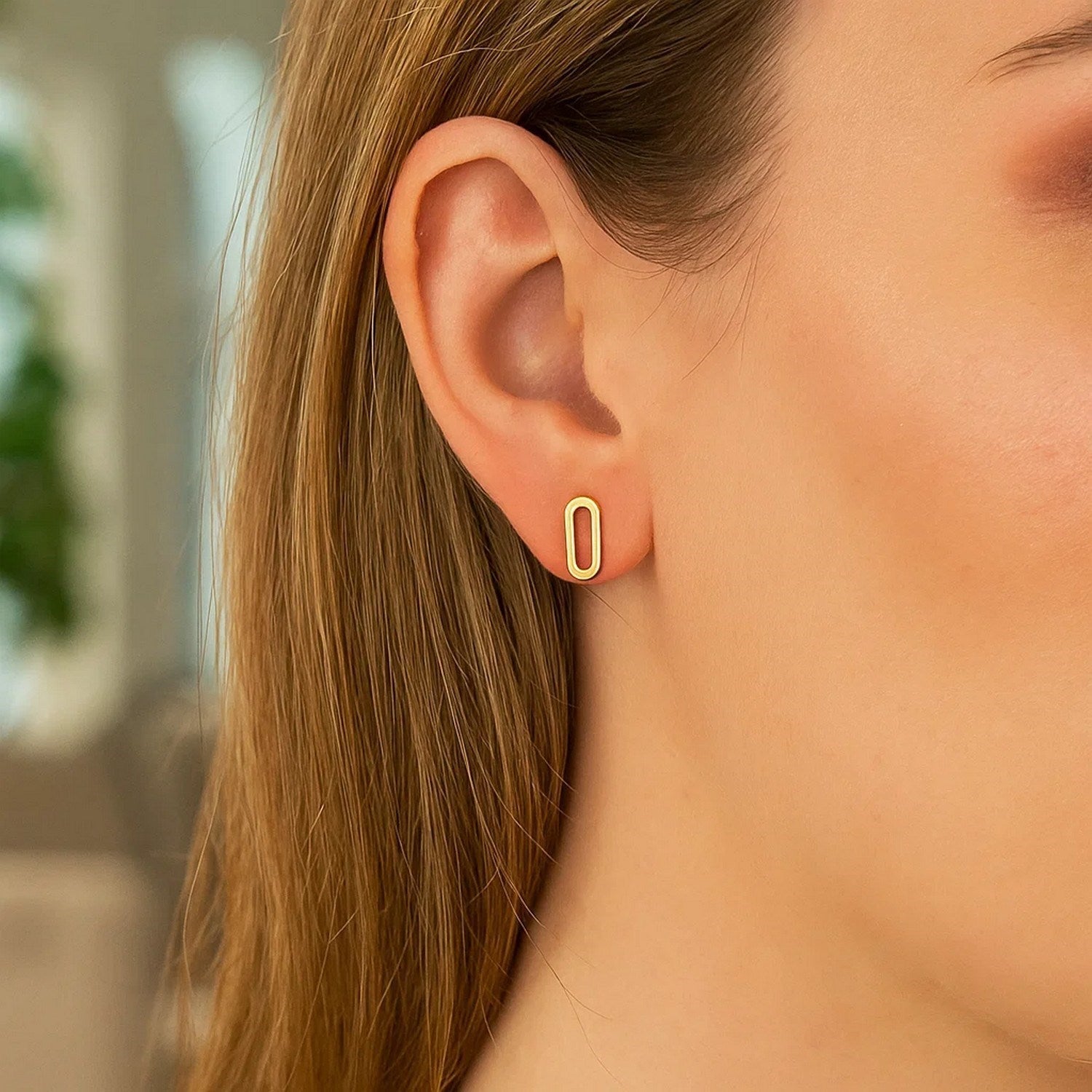 14k Yellow Gold Paperclip Link Stud Earrings