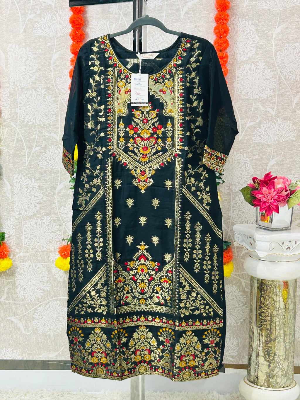 Banarasi kurti set
