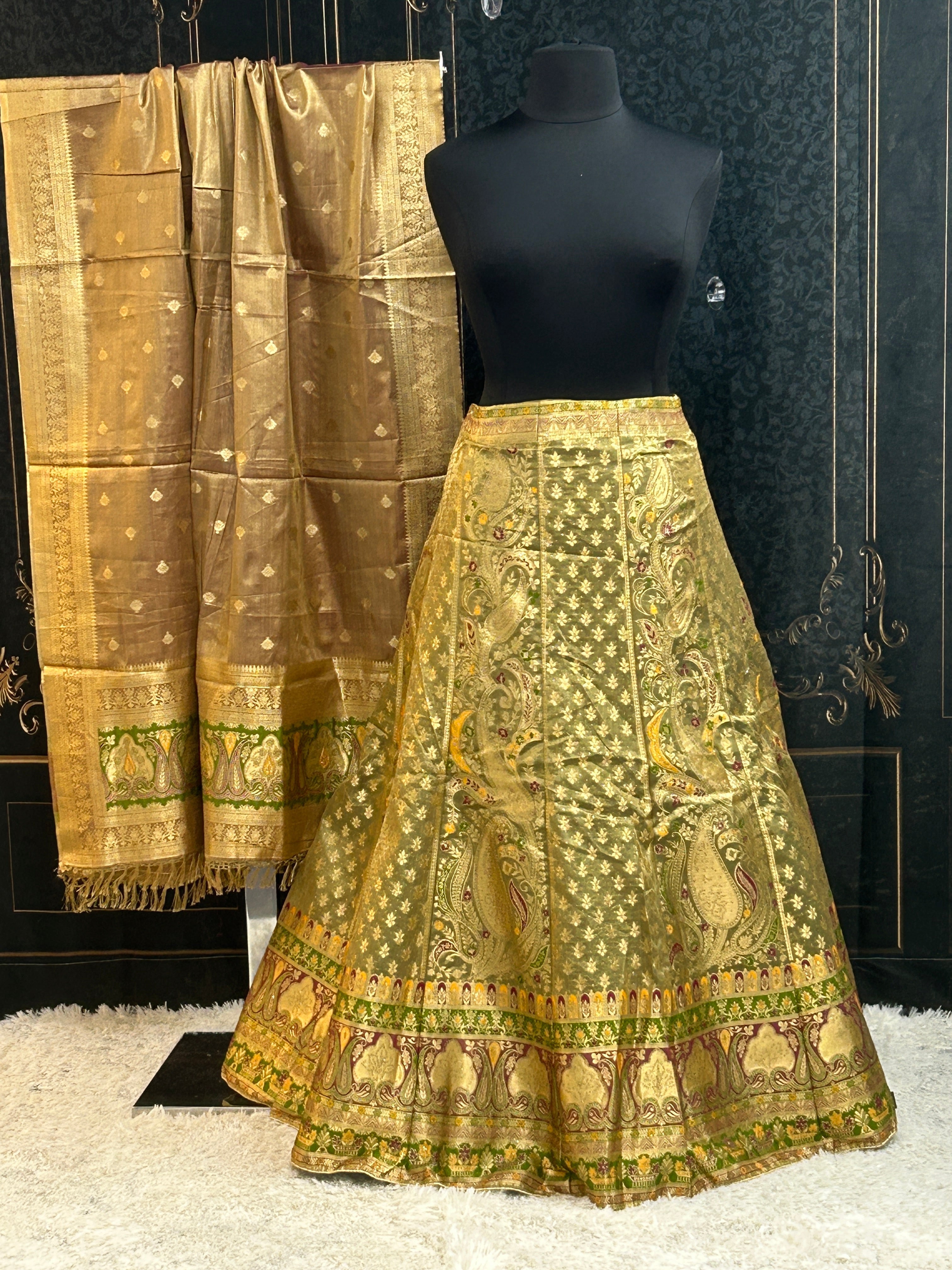 Banarasi lehenga