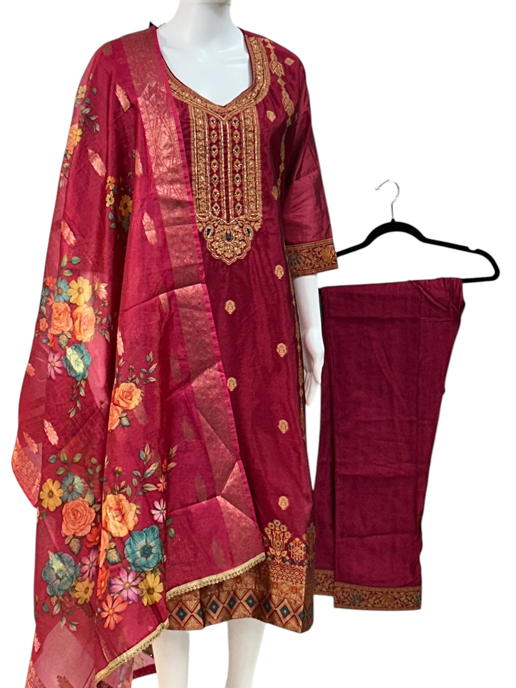 Banarasi : Silk banarasi suit