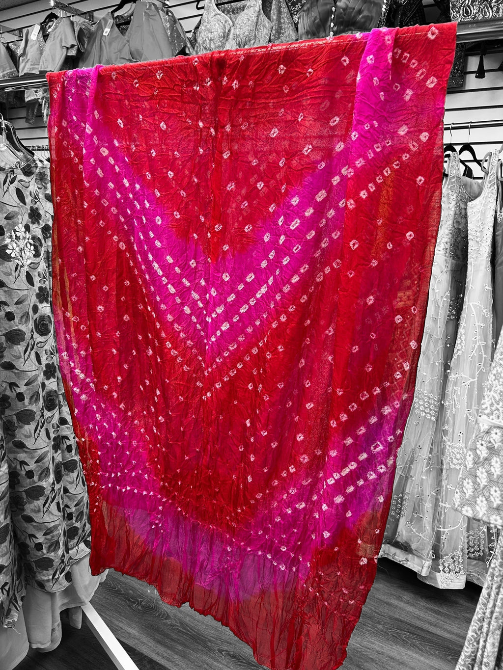 Bandhani silk dupatta : SALE