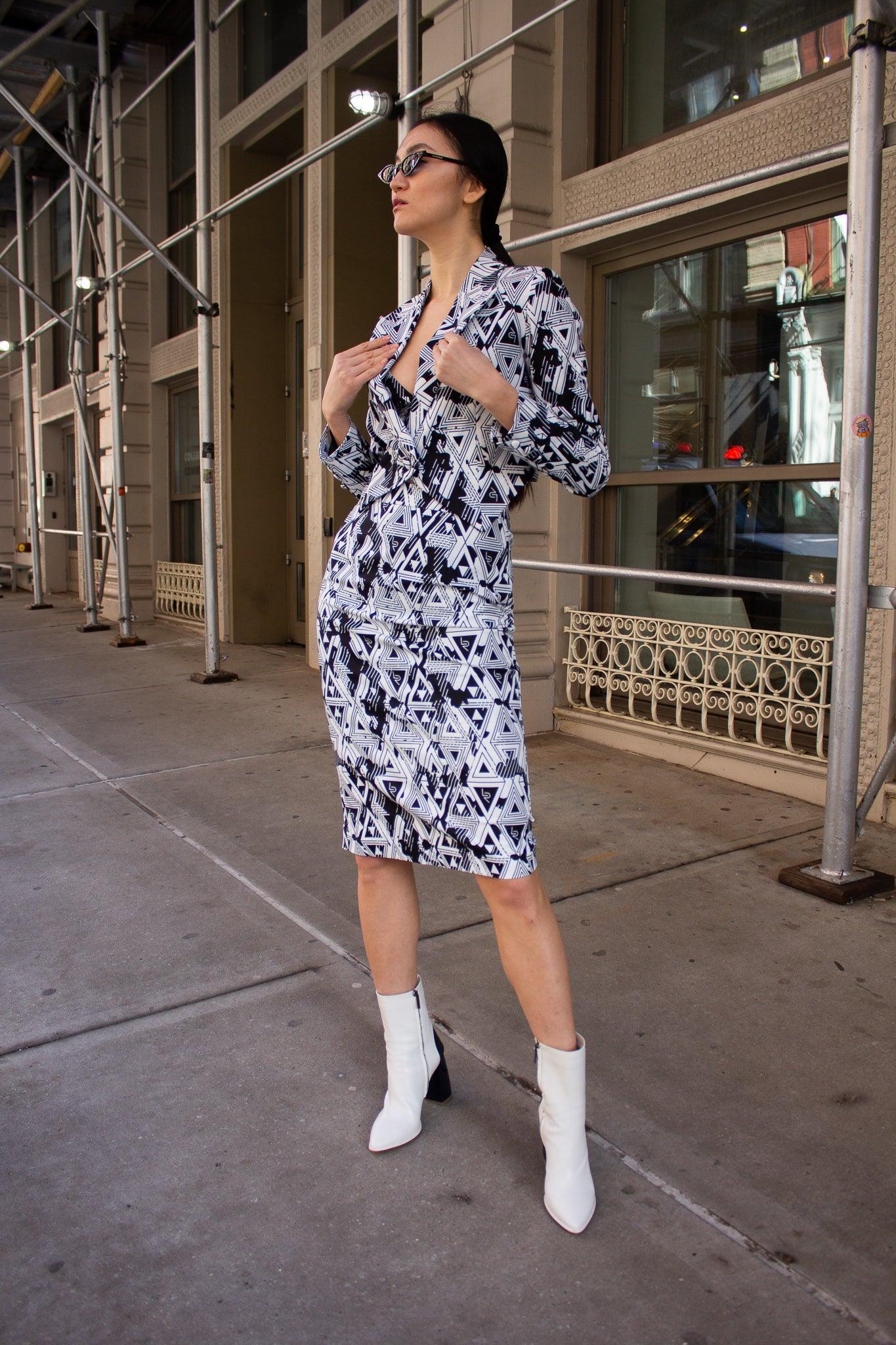 Amour Geometric Pencil Skirt â€?Stylish Women's Fitted Skirt