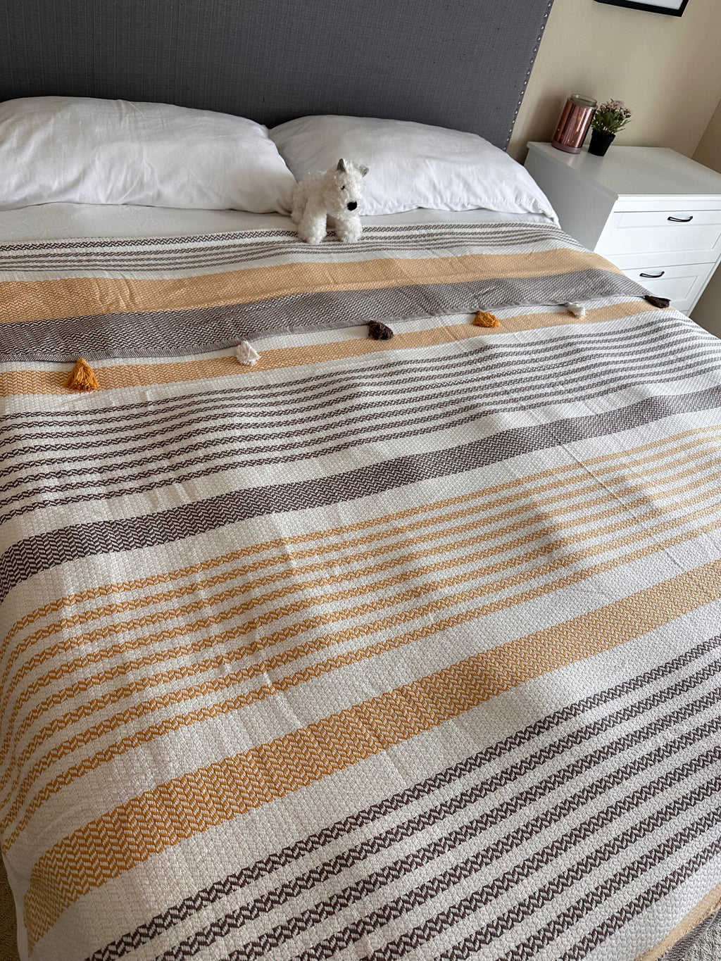 Basiclayersca Cotton Brown Pom Pom Bedspread 110 X 118