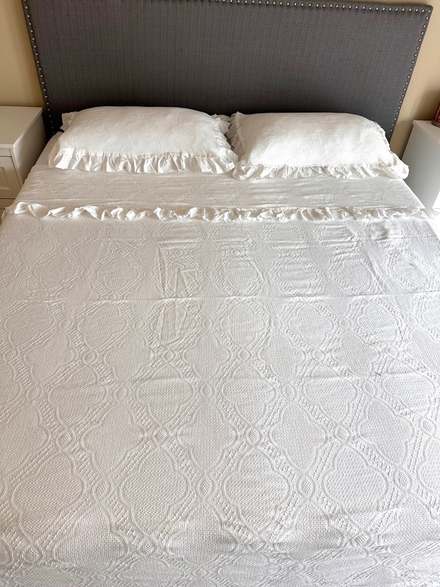 Basiclayersca Cotton White Lace Bedspread with Matching