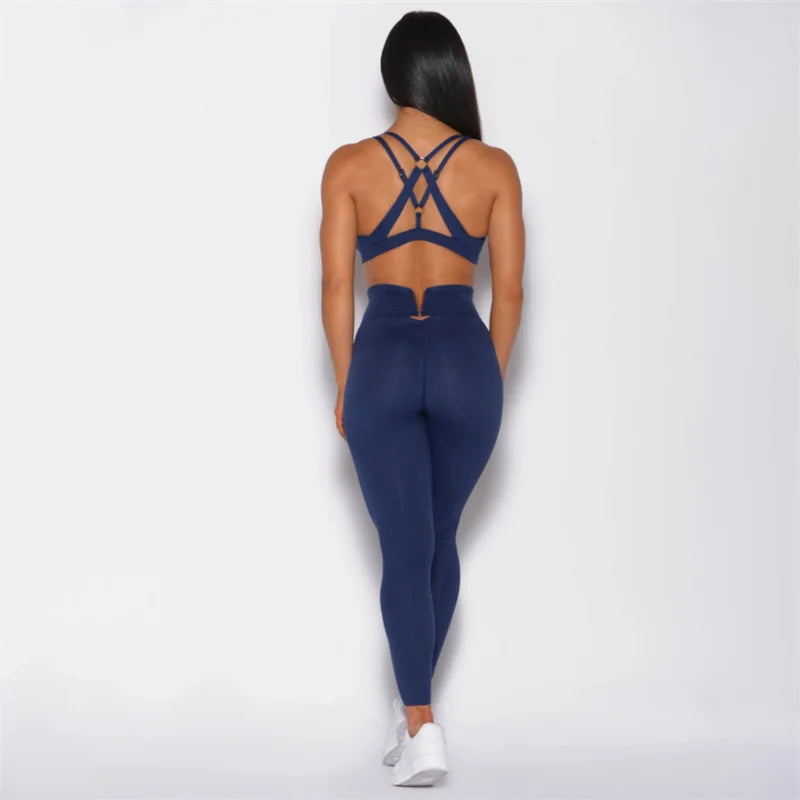 ActiveVibe Women's Fitness Ensemble: Leggings and Sports Bra