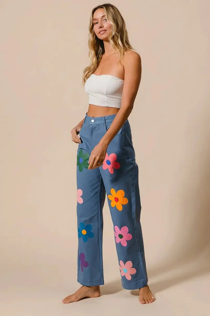 BiBi Flower Print Straight Legs Pants for Chic Style