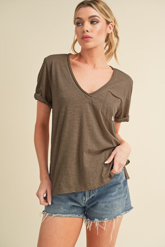 Aemi + Co Side Slit V-Neck Short Rolled Sleeve T-Shirt