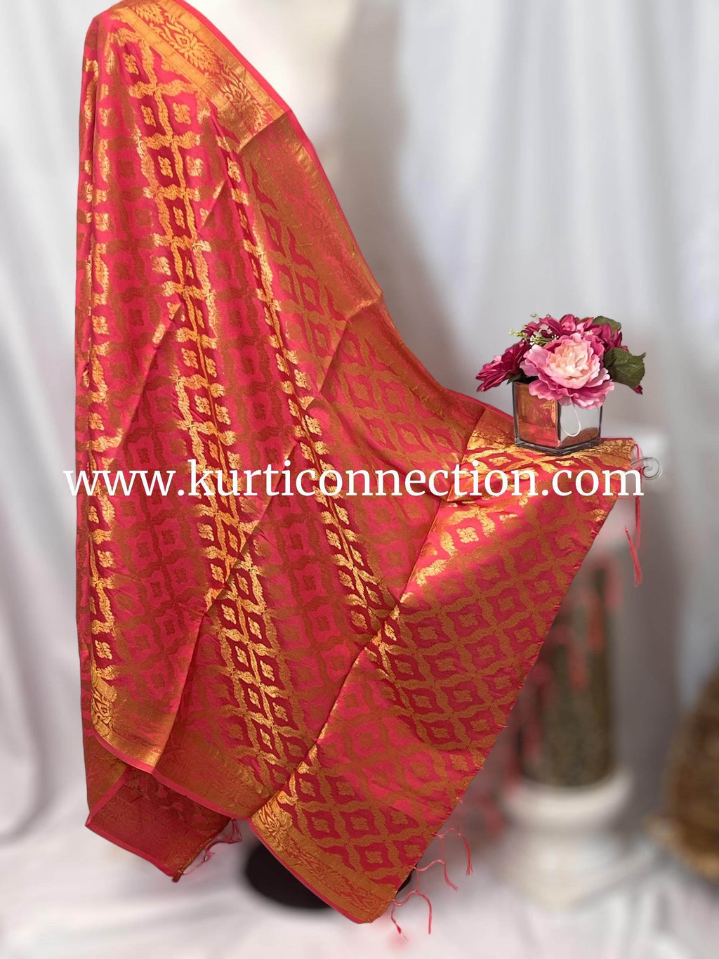 Banarasi dupatta : dark peach