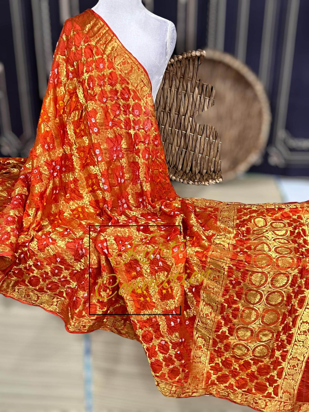Bandhani silk dupatta