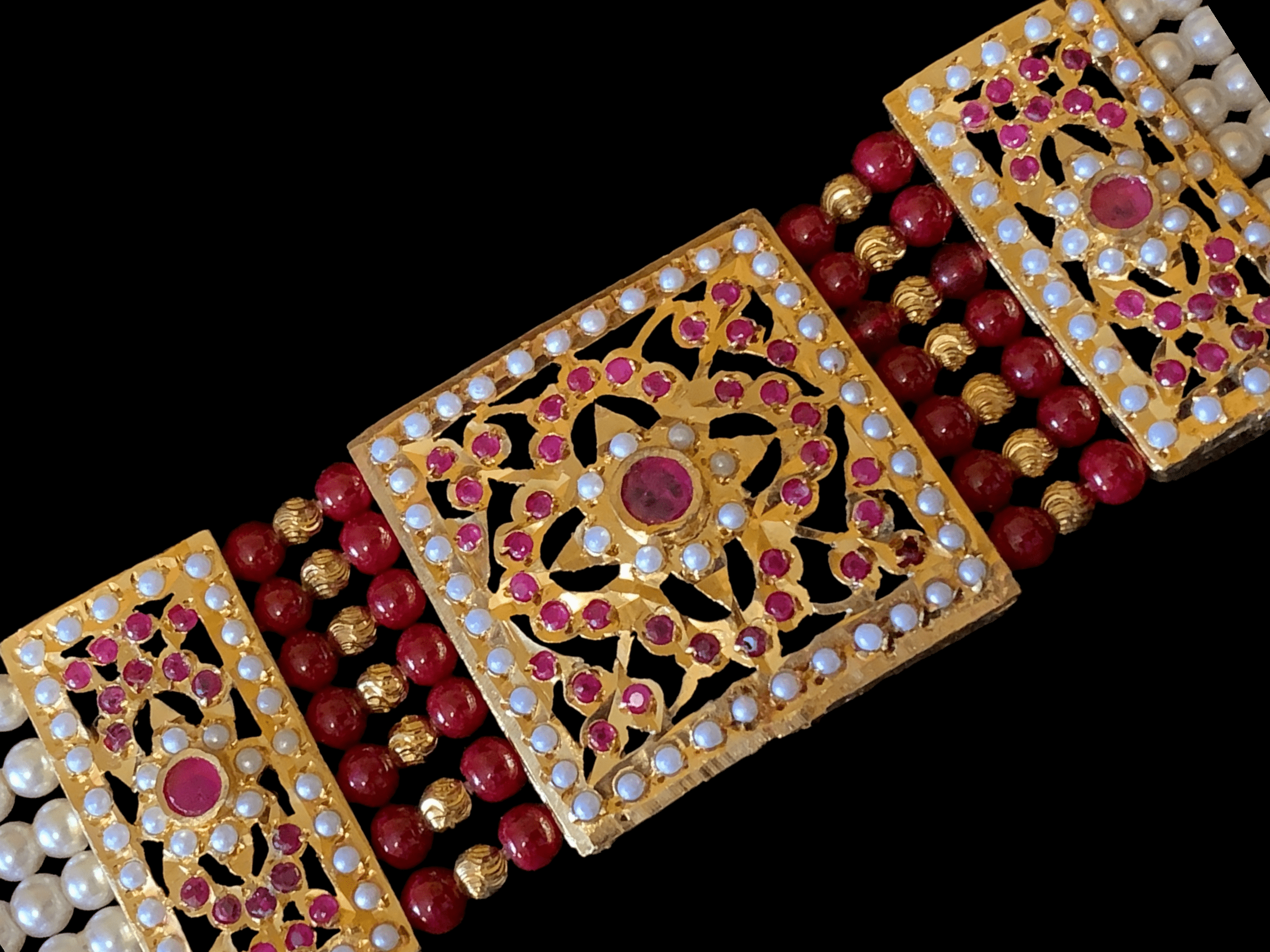 B63 Saira jadau bracelet in ruby   ( SHIPS IN 4 WEEKS )