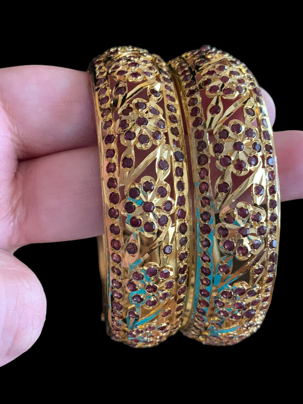 B169 Sarah gold plated bangles in garnet ( READY TO SHIP)