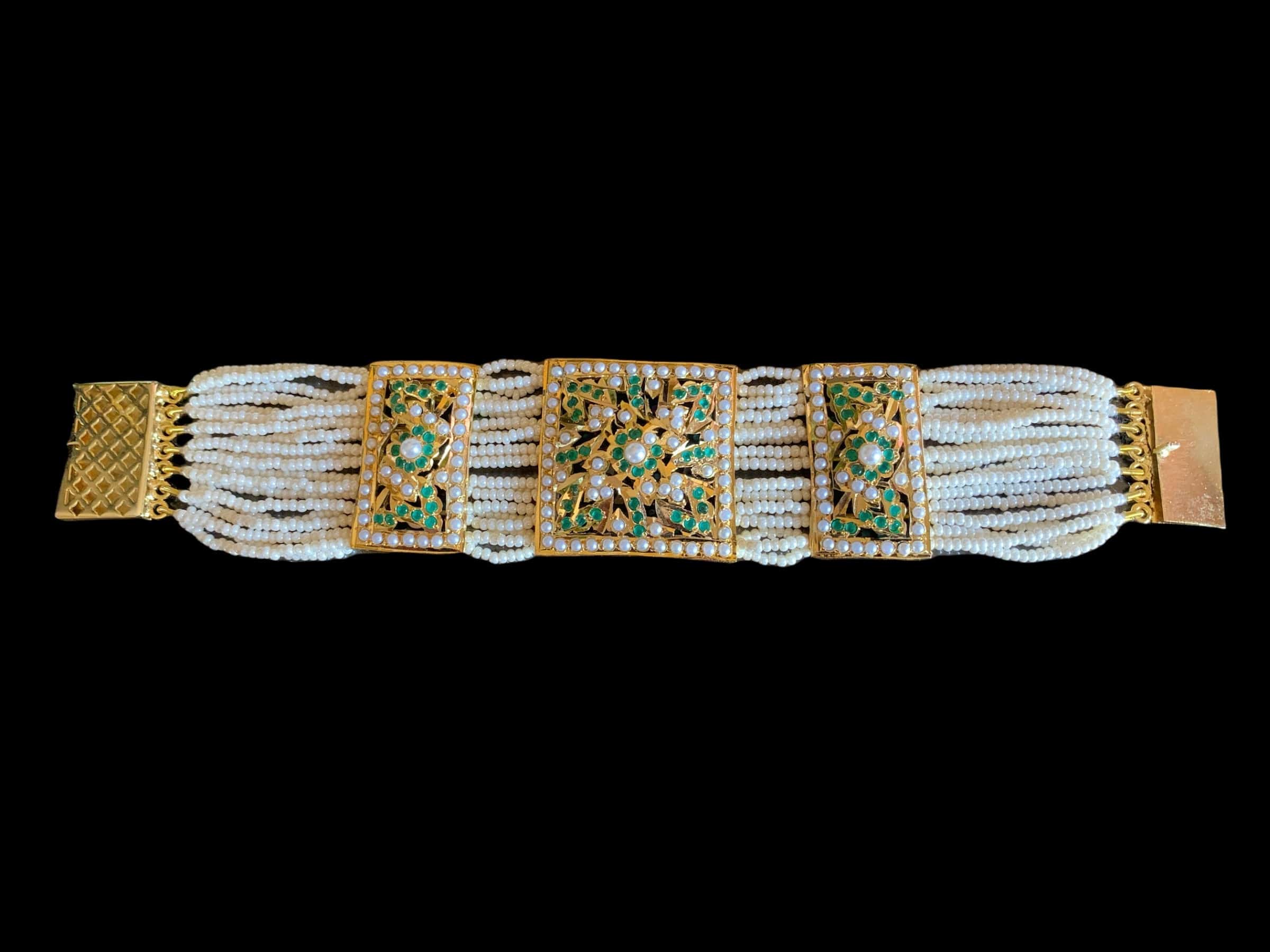 B80 Verdah jadau bracelet in green  ( READY TO SHIP )