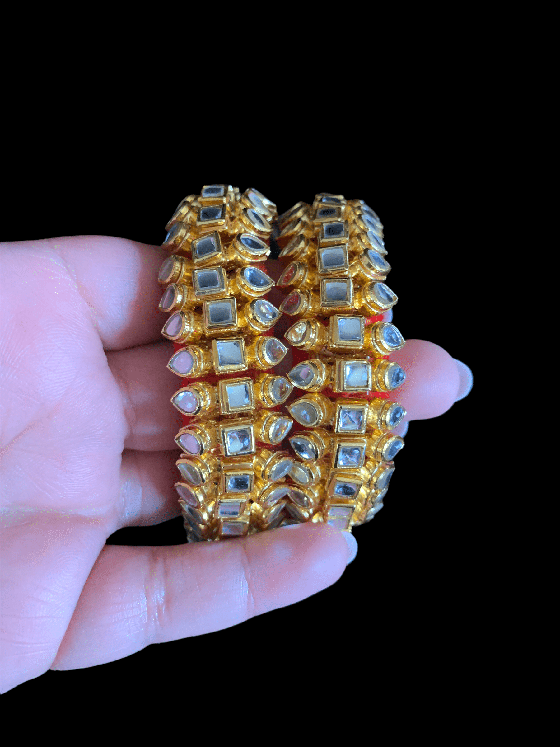 B193 Anamika ponchi (SHIPS IN 4 WEEKS)